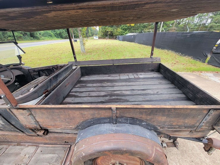 1924-dodge-brothers-truck-image-24