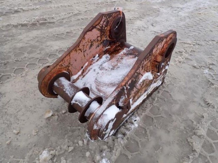 caterpillar-245-image-2