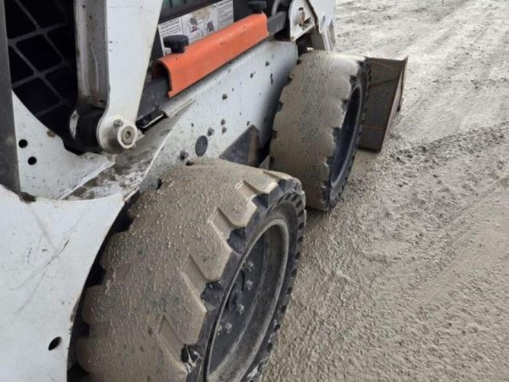 2012-bobcat-s185-image-11