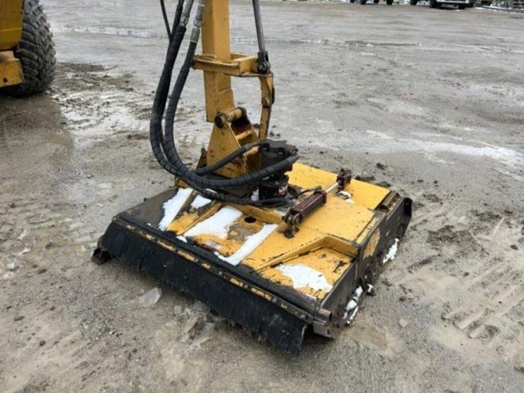 2008-new-holland-tv145-image-28