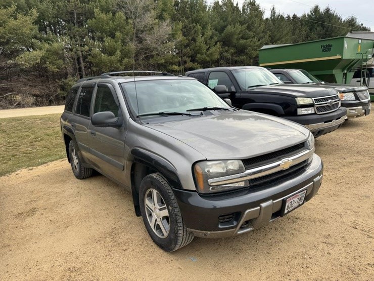 2005-chevrolet-trailblazer-image-3