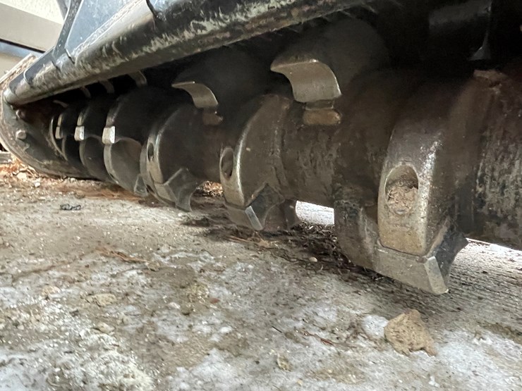 #2704-•-cat-skid-steer-forrest-mulcher-(fall-creek,-wi)-image-15