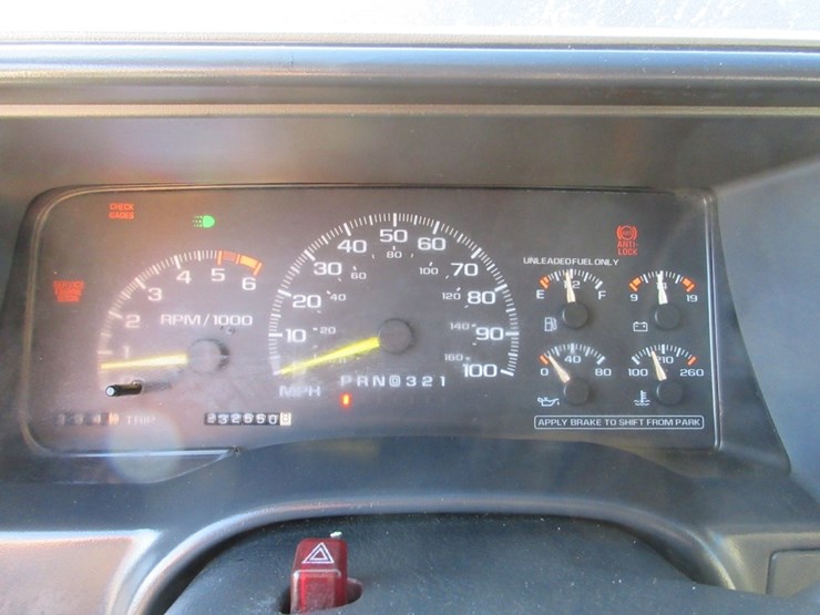 1996-gmc-yukon-image-12