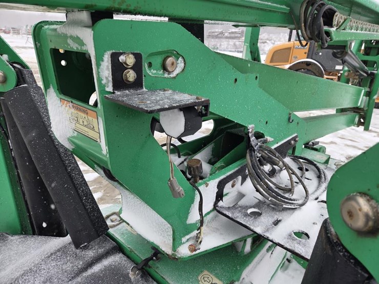 2019-jlg-t500j-image-31