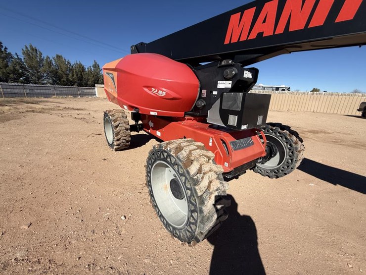 #1019-•-2020-manitou-tj85-manlift-image-14