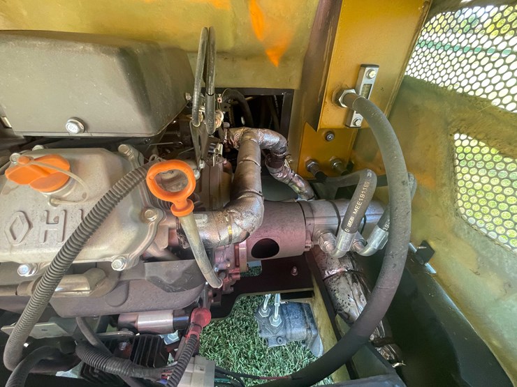 #412-•-2025-agt-industrial-mini-excavator-(cedar-grove,-wi)-image-26