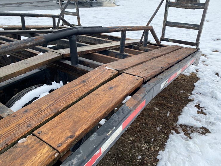 #1102-•-2014-nuhn-0252-crawler-hauler-trailer-(st.-nazianz,-wi)-image-30