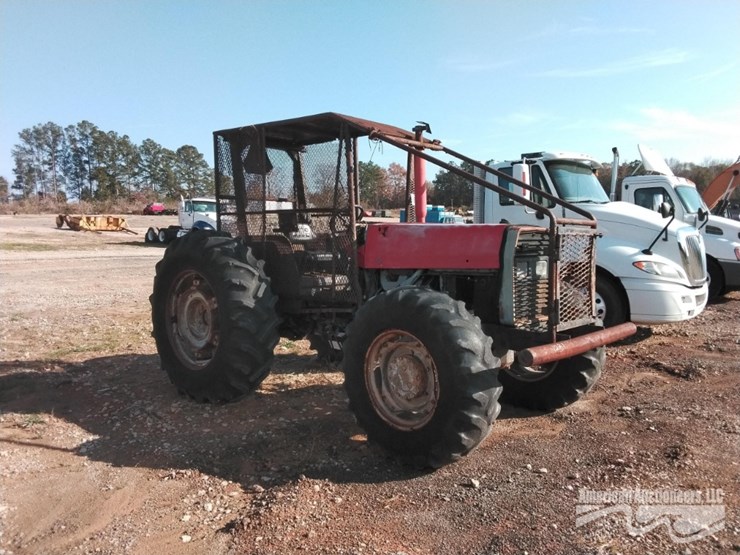 massey-ferguson-398-image-19