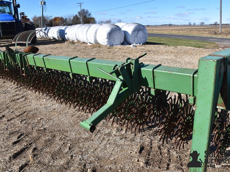 john-deere-400-image-18