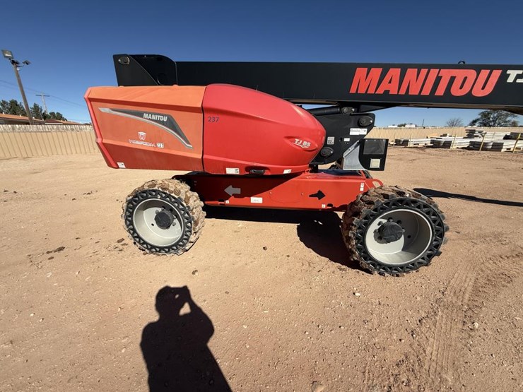 #1019-•-2020-manitou-tj85-manlift-image-15