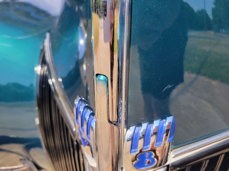 1940-ford-sedan-image-22