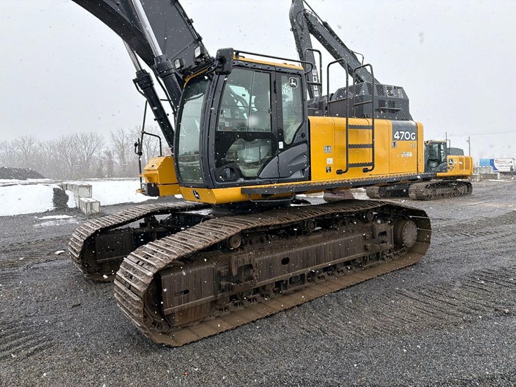 2017-deere-470g-lc-image-2