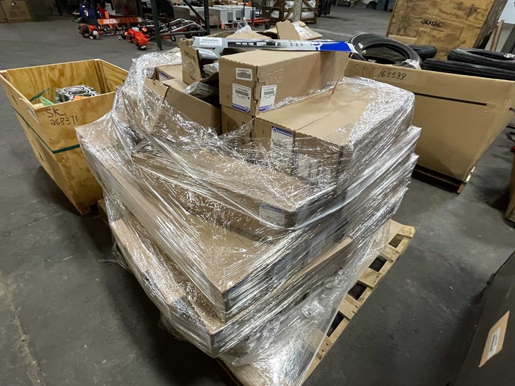 #8726-•-pallet-of-wiper-blades-(f)-image-6