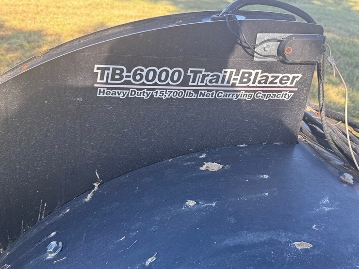 j-&-m-6000h-trailblazer-header-cart,-extendable-tongue,-image-16