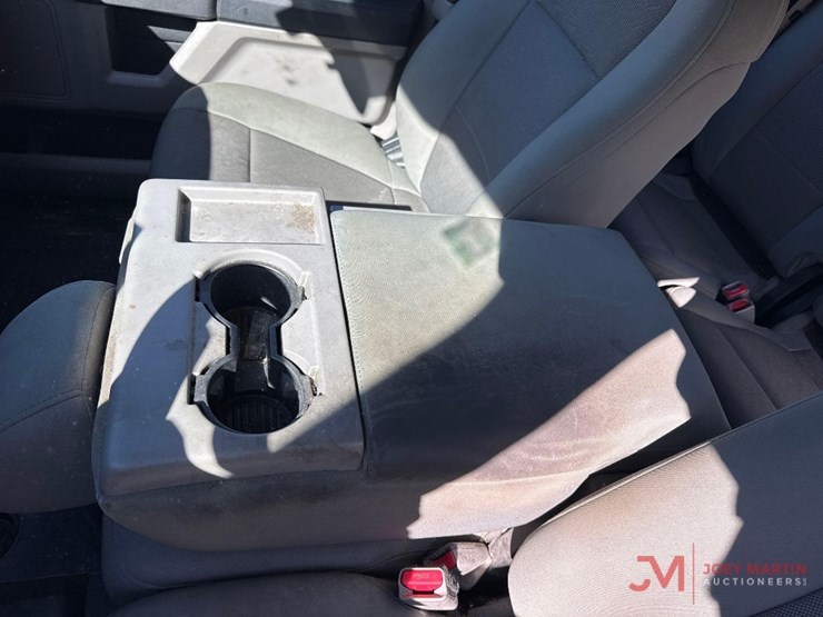 2016-ford-f150-xl-image-25