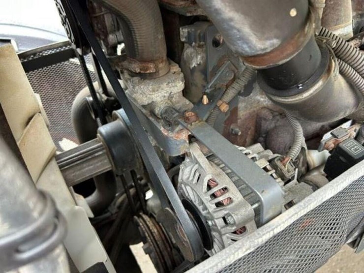 2012-kubota-m110gx-image-21