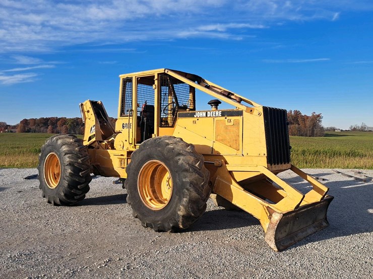 1994-deere-640e-image-2