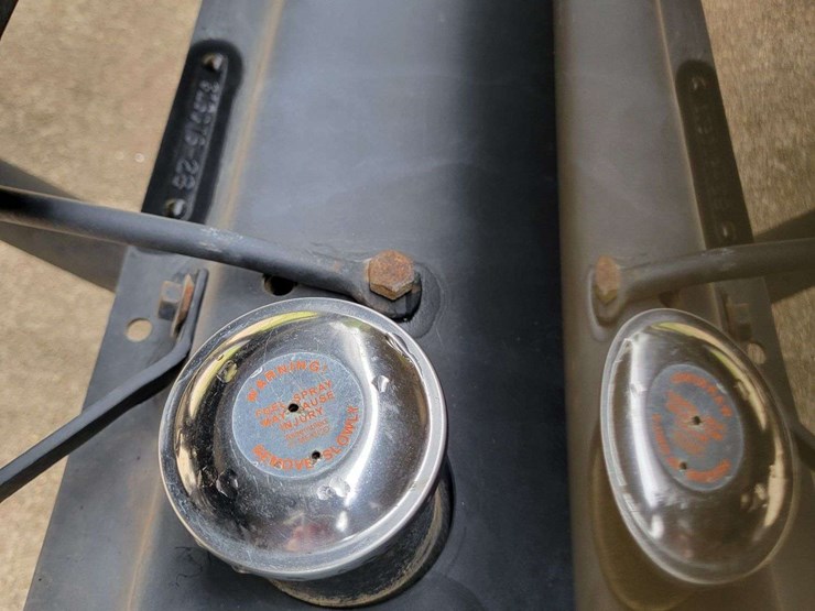 1928-pontiac-sedan-image-40