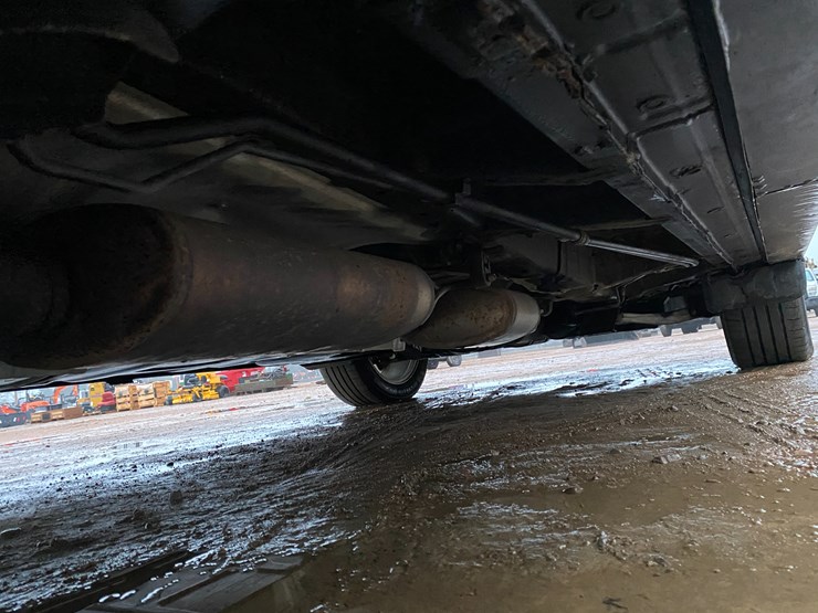 2014-nissan-pathfinder-image-50