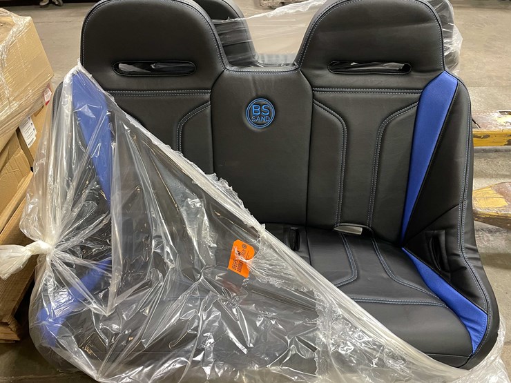 #8695-•-can-am-3-seater-bench-(e)-image-2