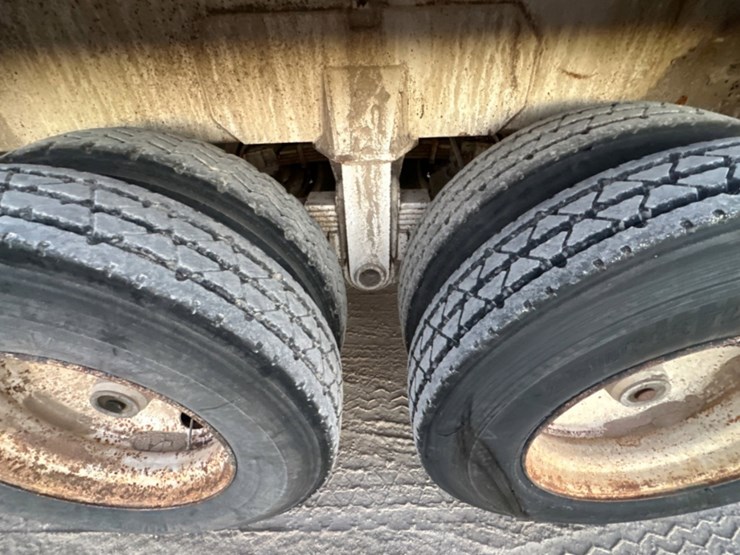 2012-troxell-130bbl-image-9