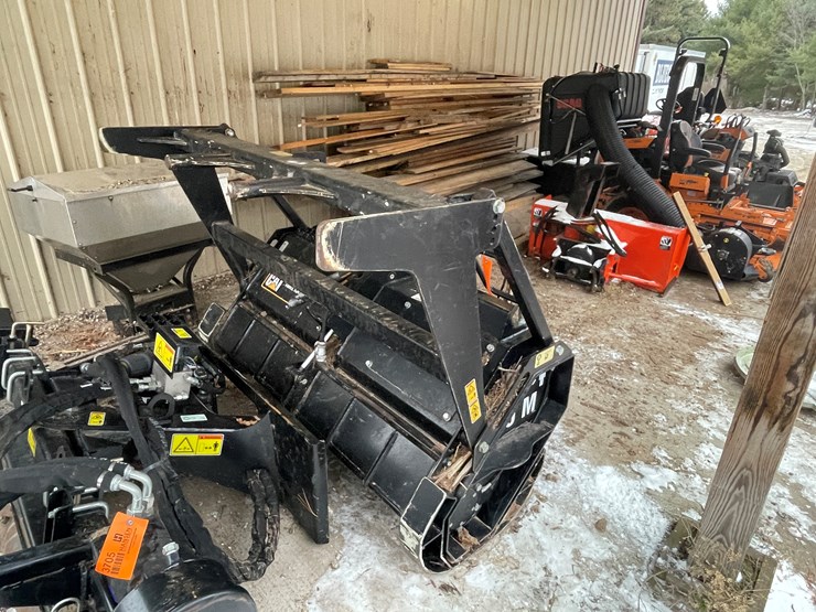 #2704-•-cat-skid-steer-forrest-mulcher-(fall-creek,-wi)-image-2
