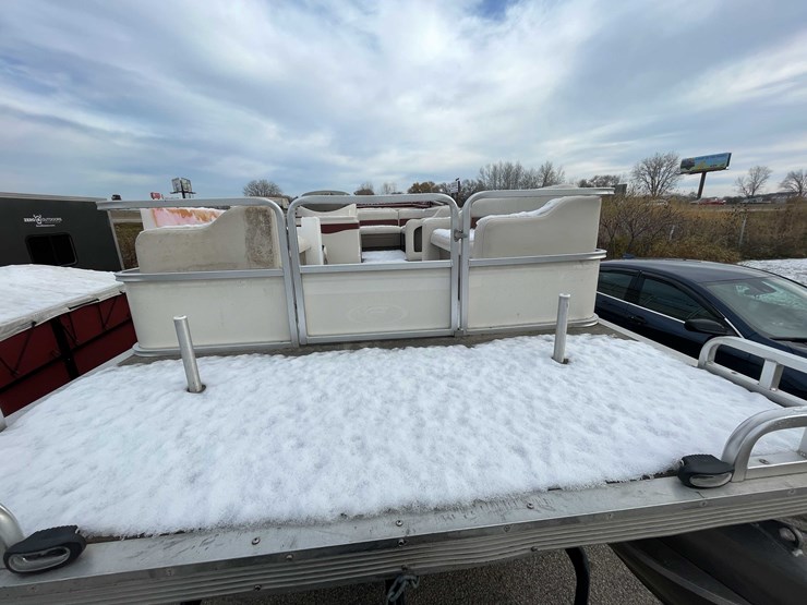 #1398-•-2002-24'-fisher-liberty-240-(has-wi-registration)-(of)-image-15