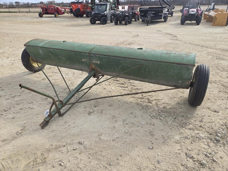 john-deere-12-image-9