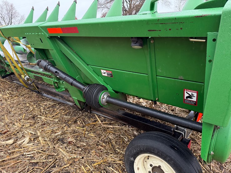 john-deere-608c-image-10