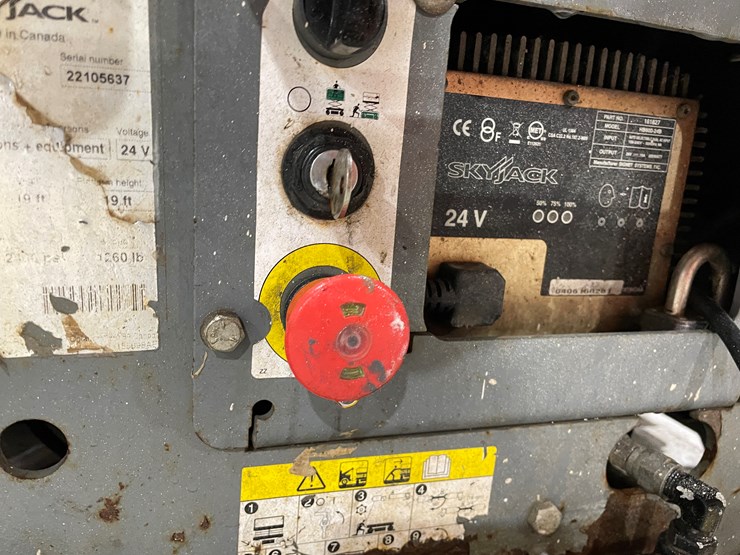 2017-skyjack-sjiii3219-image-25