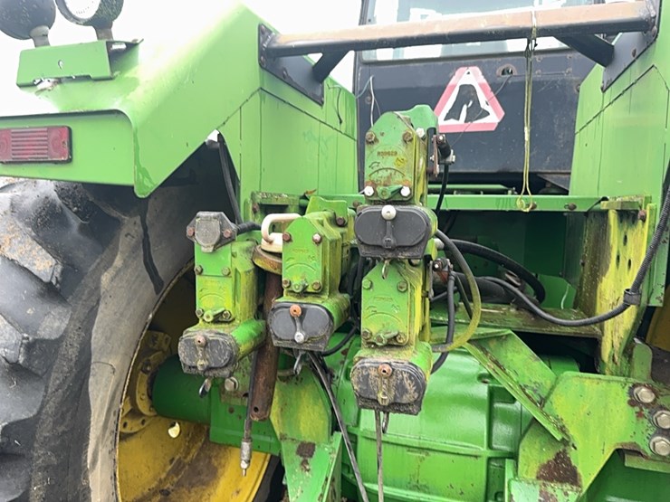 1991-john-deere-8960-image-9