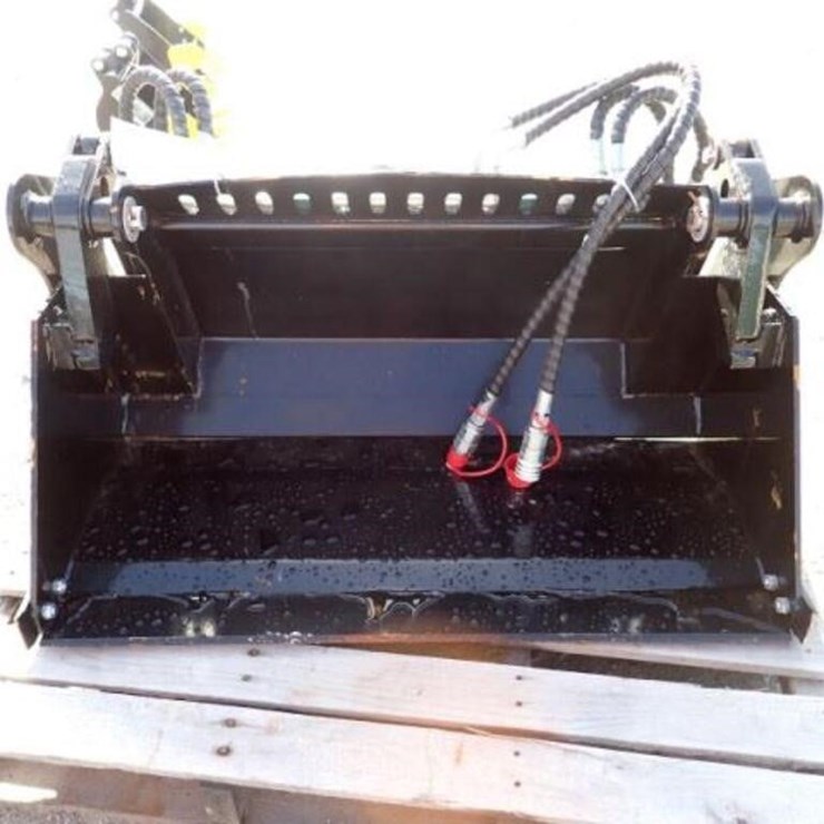 UNUSED 2025 IRANCH 4-In-1 Bucket