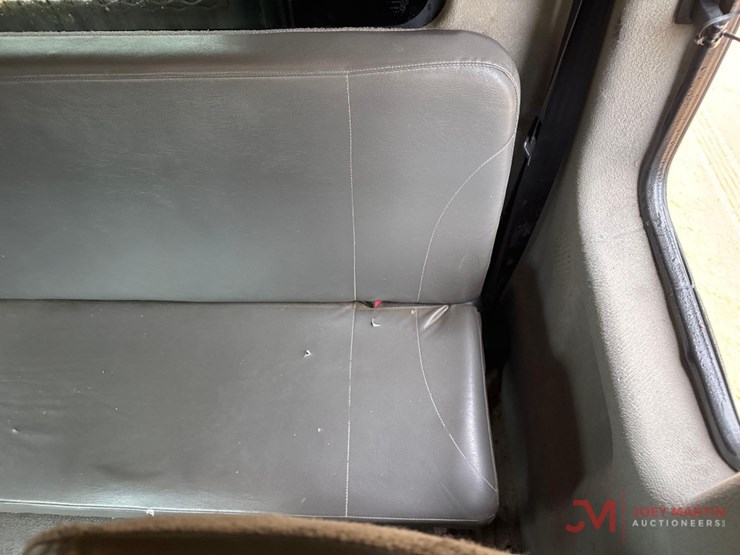 2015-international-4300-image-21