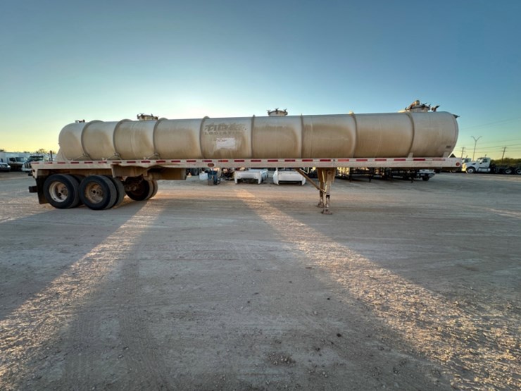 2012-jack-county-tank-130bbl-image-4