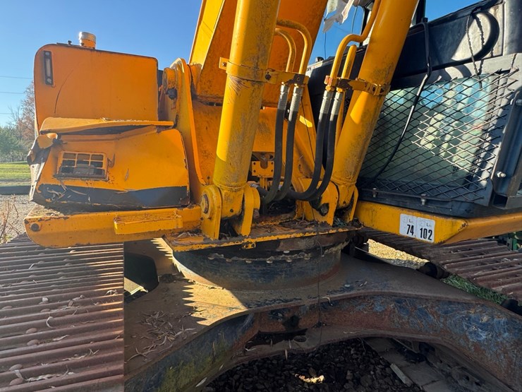 1999-jcb-js200l-image-25