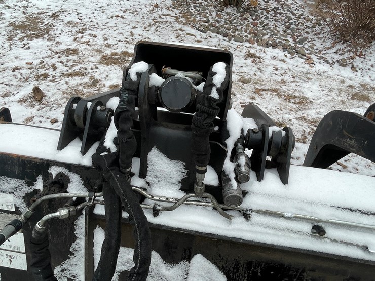 #2703-•-cat-skid-steer-grapple-bucket-(fall-creek,-wi)-image-14