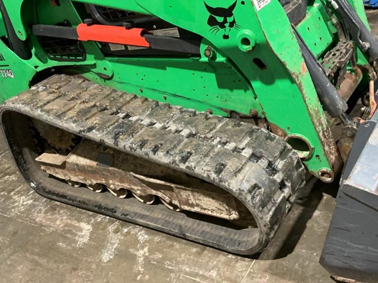 2018-bobcat-t740-image-12