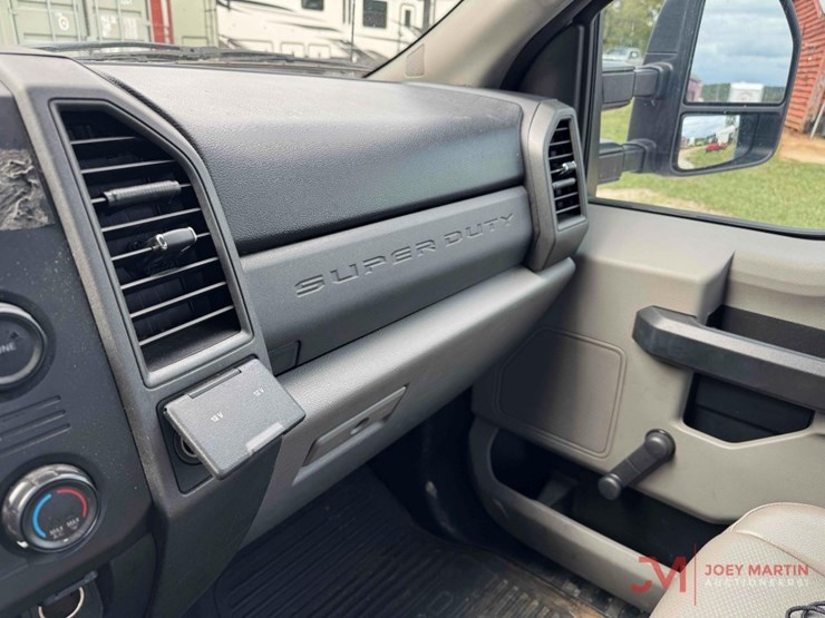 2019-ford-f250-xl-image-18