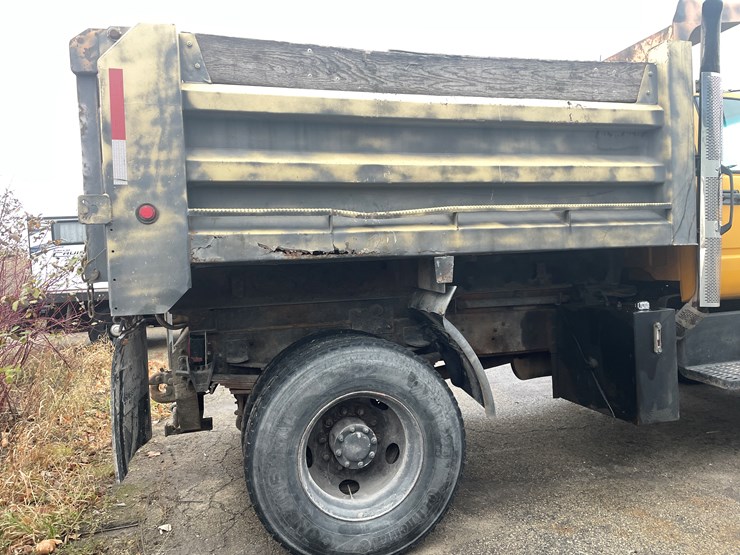 2001-gmc-topkick-image-36