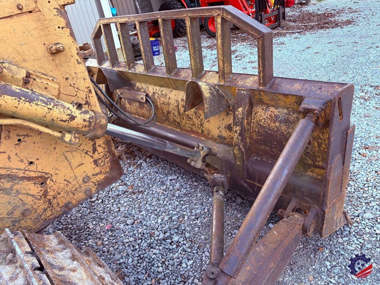 1977-caterpillar-d5-image-50