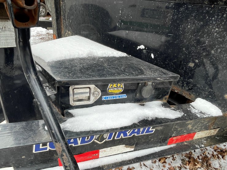 #2706-•-load-trail-trailer-with-scag-vacuum-system-(wi-title-in-delay)-(fall-creek,-wi)-image-13