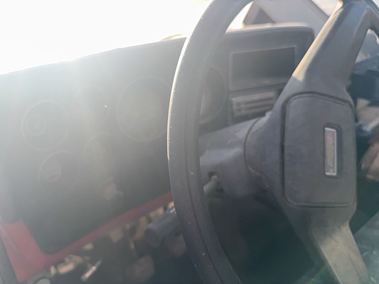 1987-chevrolet-30-image-9