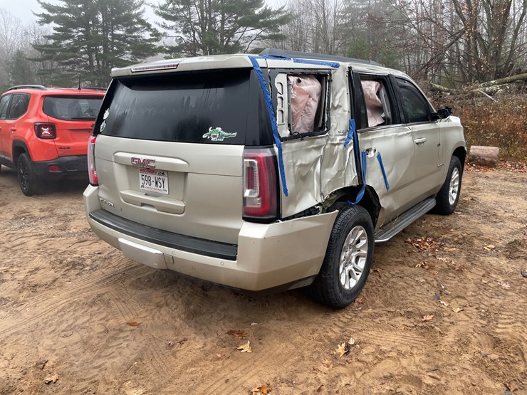 2015-gmc-yukon-slt-image-6