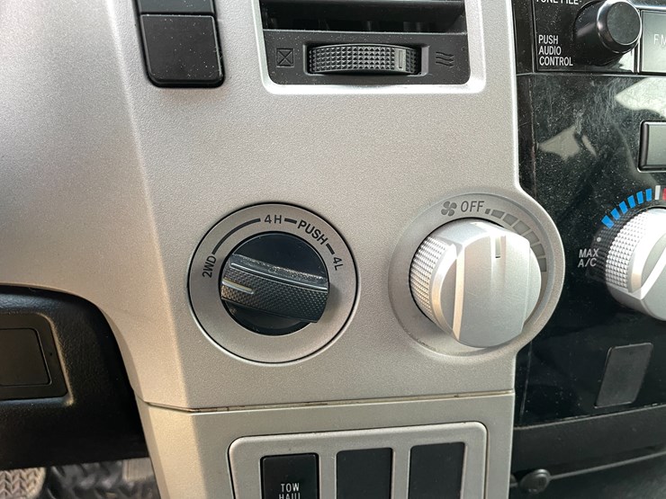 2007-toyota-tundra-sr5-image-82