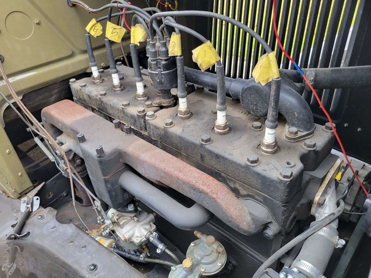 1928-pontiac-sedan-image-14