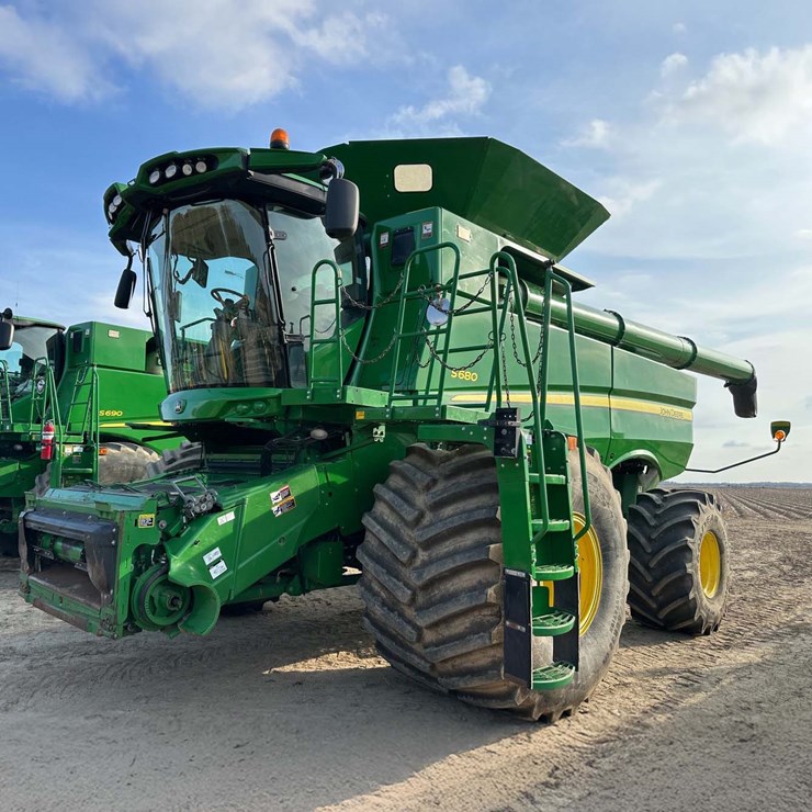 2015 JOHN DEERE S680