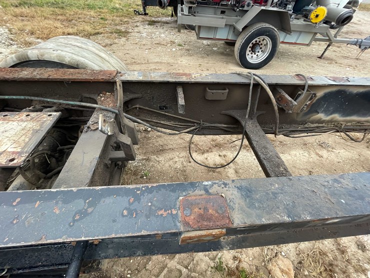 #1320-•-2002-trailer-frame-(has-wi-title)-(new-hostein,-wi)-image-34