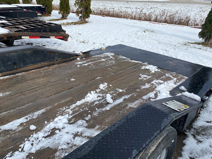 #1303-•-2019-pj-22.5'-tandem-axle-tilt-deck-trailer-(st.-nazianz,-wi)-image-18