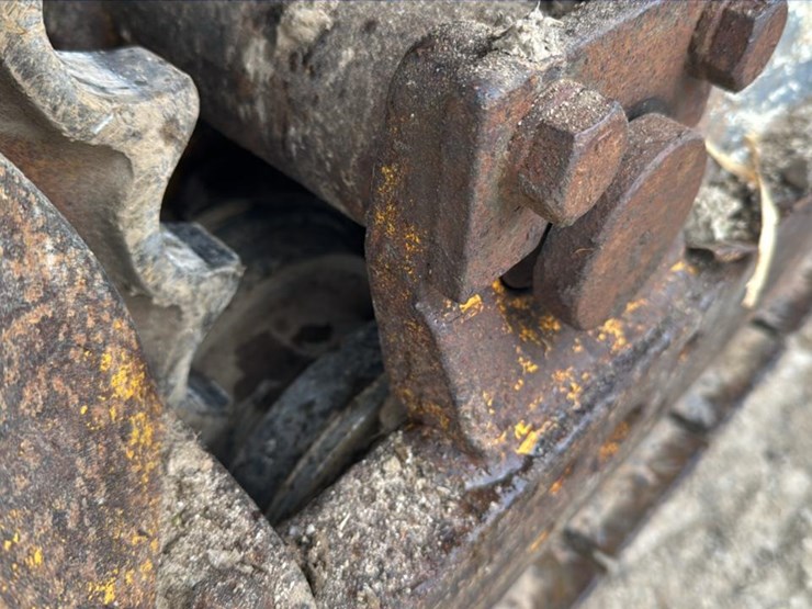 john-deere-350-image-34