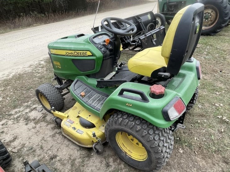john-deere-x758-image-4